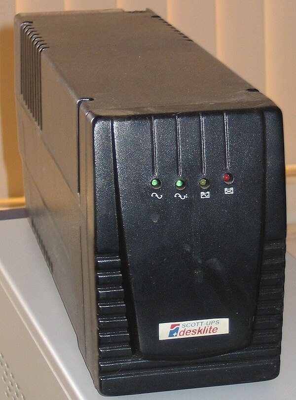 Tower UPS with IEC connectors &mdash; typical build from leading manufacturers